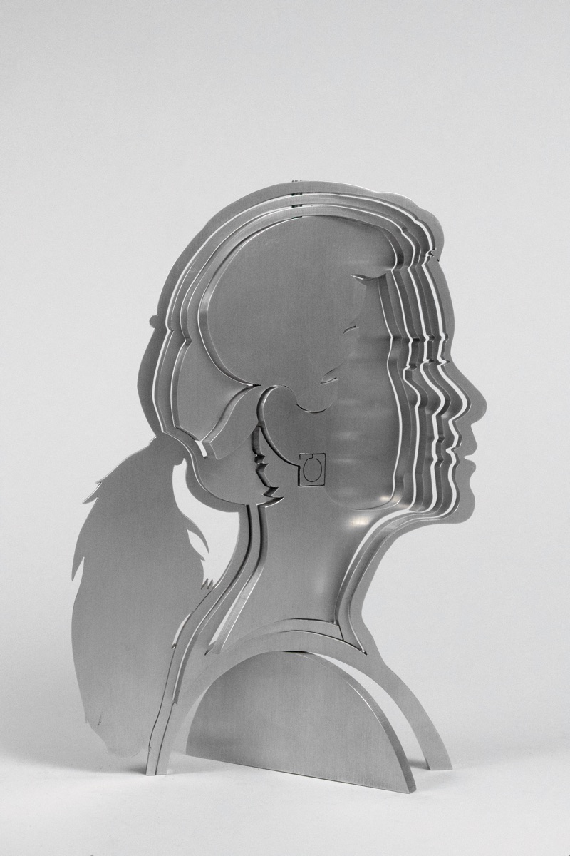 «Gabriella – Silhouette», 1980 (Alu, 32 x 22 x 0,9 cm, WG 80 – 946 Si 2)